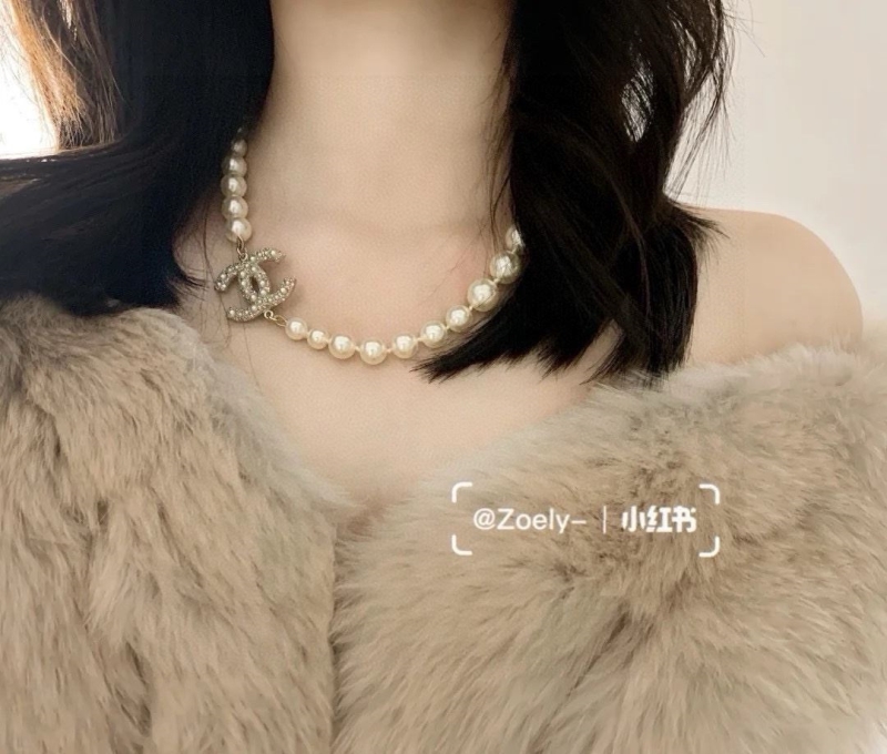 Ch**el necklaces
